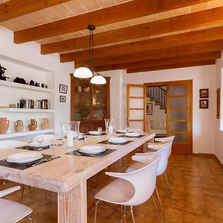 Villa Baster *
