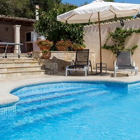 Villa Baster *